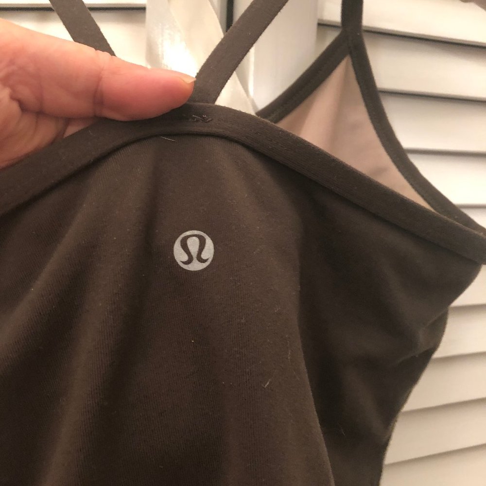 LuluLemon women yoga brown top, 6 - Picture 4 of 7